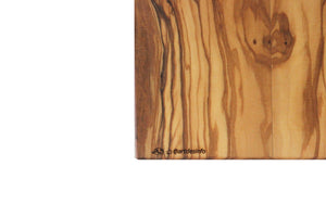 Tagliere” Astedè” in legno di ulivo